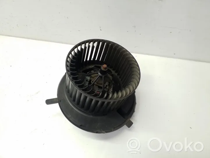 Volkswagen Tiguan Mazā radiatora ventilators CZ0160600761