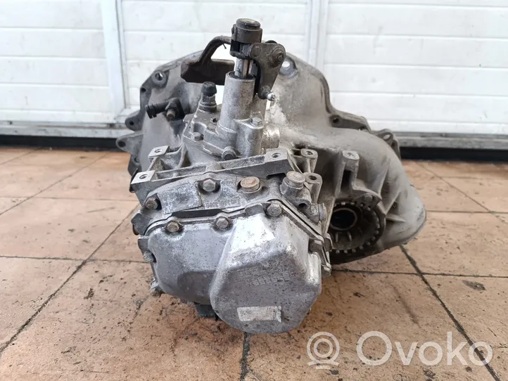 Opel Zafira C Manual 5 speed gearbox 