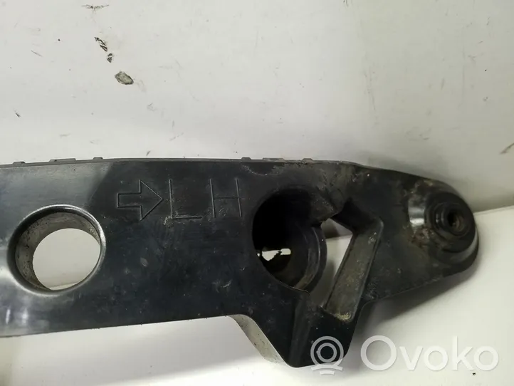 Nissan Juke I F15 Staffa di rinforzo montaggio del paraurti anteriore 62223BA60A