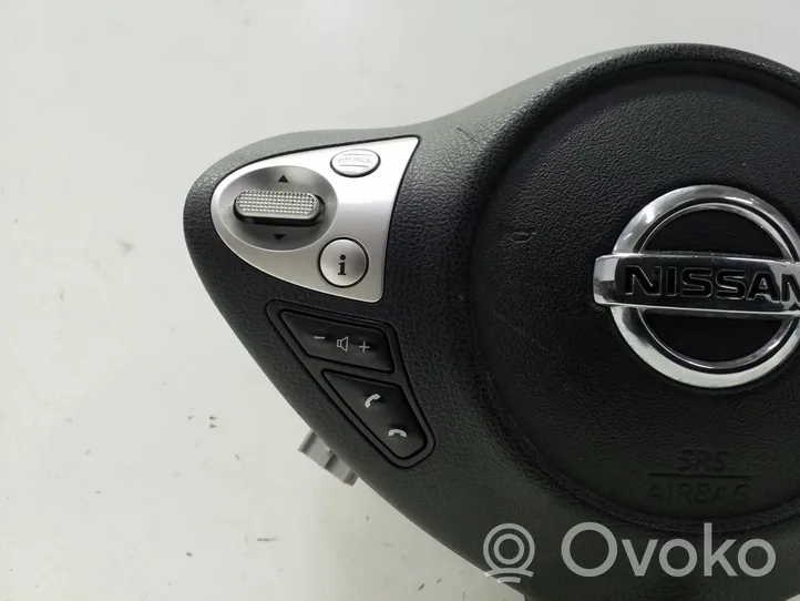 Nissan Juke I F15 Ohjauspyörän turvatyyny 985101KA8B