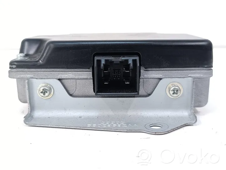 Chrysler Town & Country V Convertisseur / inversion de tension inverseur 56029692AA