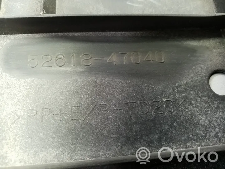 Toyota Prius+ (ZVW40) Cache de protection inférieur de pare-chocs avant 5261847040