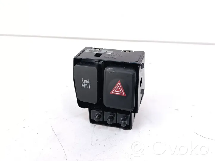 Toyota Prius+ (ZVW40) Hazard light switch 75F218