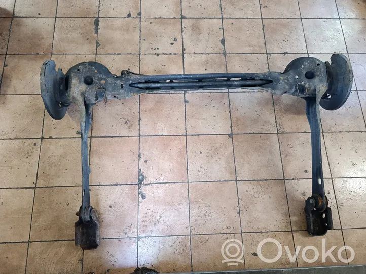 Chrysler Town & Country V Rear axle beam 