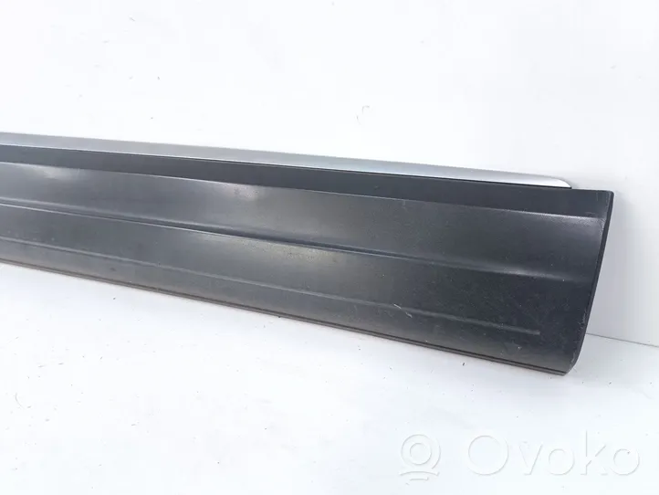 Volkswagen Tiguan Front door trim (molding) 5N0854940D