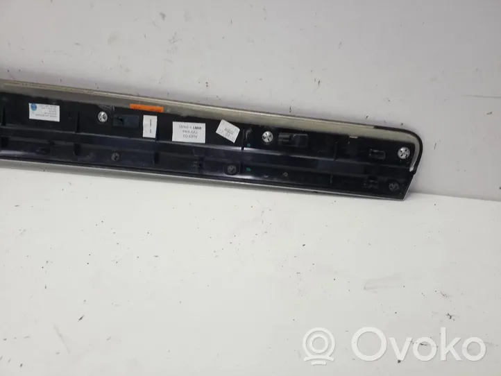 Audi A8 S8 D3 4E Moulure/baguette de porte avant 4E0867410