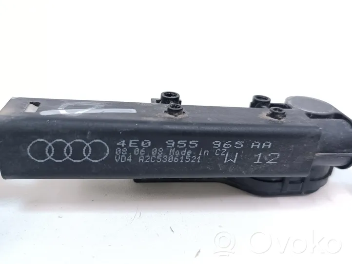 Audi A8 S8 D3 4E Dysza spryskiwacza lampy przedniej 4E0955965AA