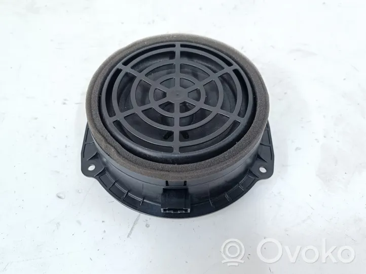 Audi A6 S6 C7 4G Takaoven kaiutin 4G0035411