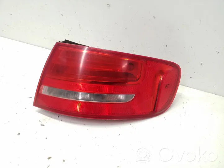 Audi A4 Allroad Lampa tylna 8K9945096