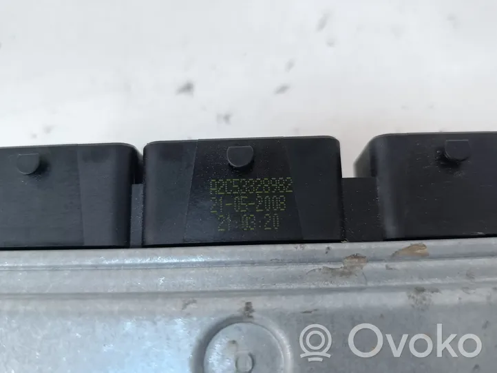 Ford Kuga I Calculateur moteur ECU 8V4112A650AD