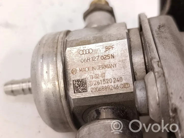 Volkswagen Tiguan Polttoaineen ruiskutuksen suurpainepumppu 06H127025N