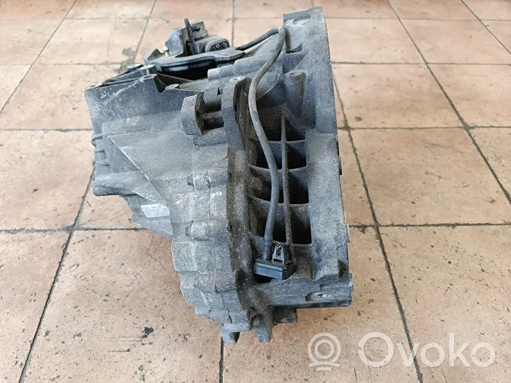 Ford Kuga I Manual 6 speed gearbox 8V4R7002BE