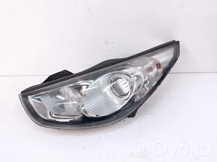 Hyundai ix35 Faro/fanale 921012Y