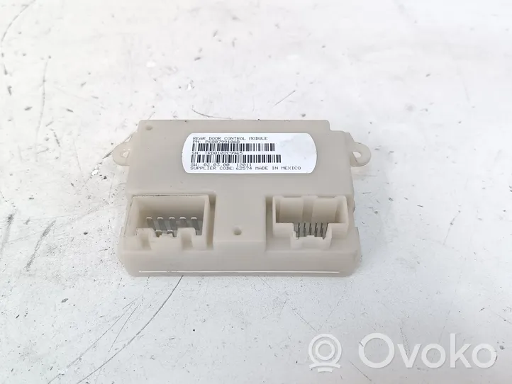 Dodge Grand Caravan Durvju vadības bloks P68079910AB