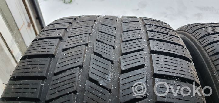 BMW X5 E70 R20 winter tire 