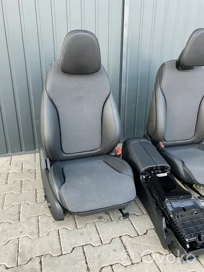 Mercedes-Benz C W206 Kit intérieur A2067800000