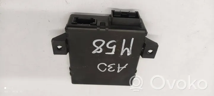 Audi A4 S4 B8 8K Gateway control module 8T0907468K