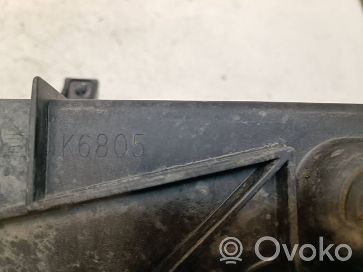 Mazda CX-7 Boîte de batterie K6805