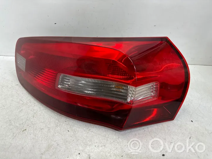 Citroen C4 II Picasso Lampa tylna 