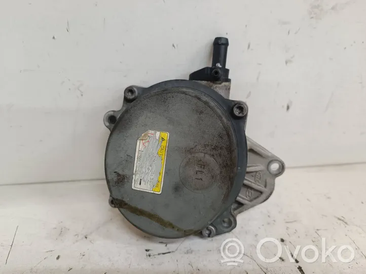 KIA Sportage Vacuum pump 288102A500