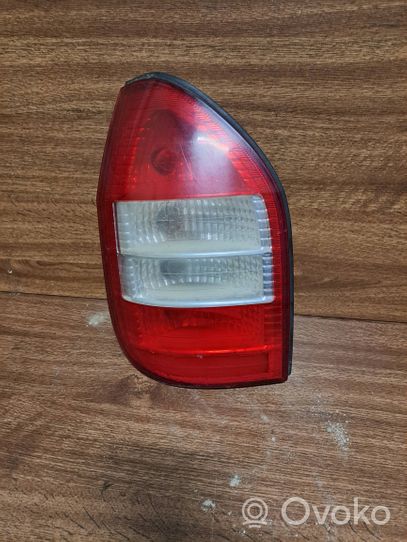 Opel Zafira A Lampa tylna 62280