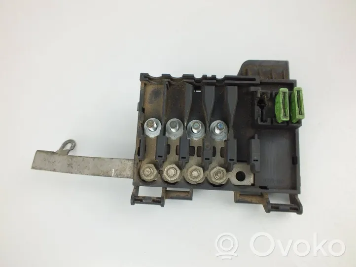 Volkswagen Bora Fuse module 1J0937617A