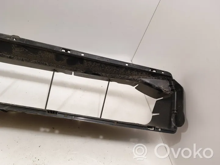 BMW i3 Wlot / Kanał powietrza intercoolera 7296811