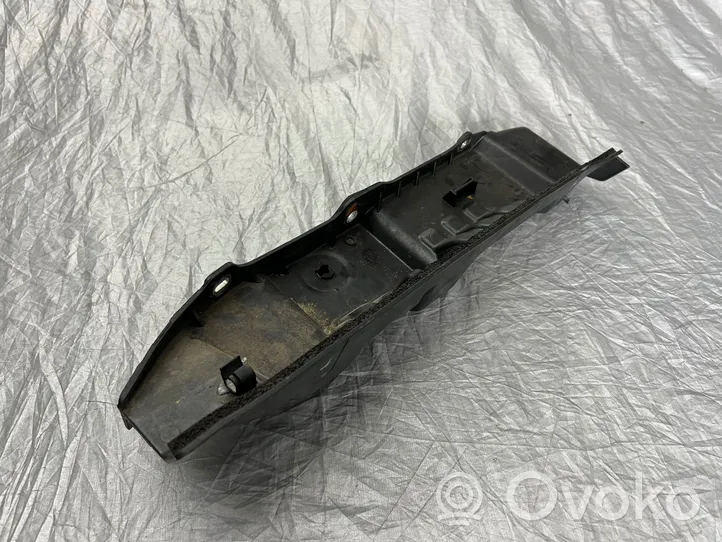 Volvo S60 Autres pièces compartiment moteur 31383619