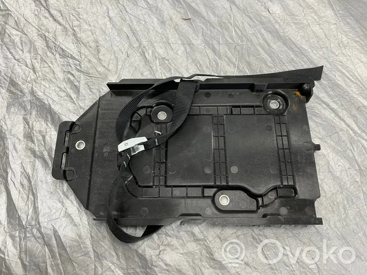 Volvo S60 Battery tray 31479348