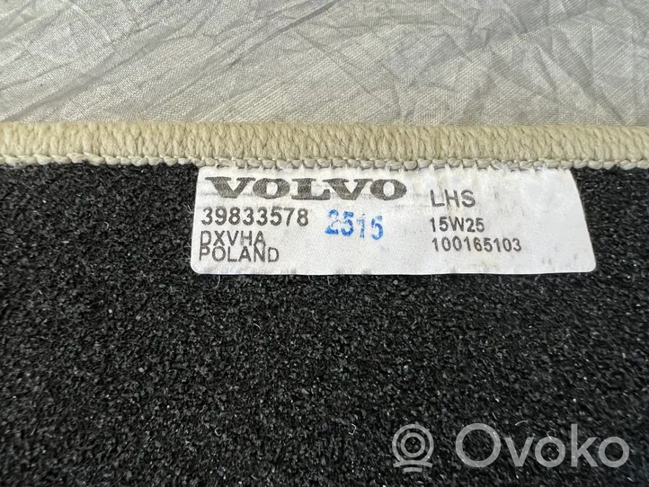 Volvo XC60 Takaistuintilan matto 39833578