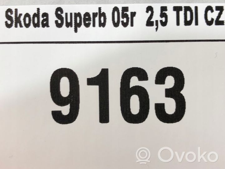 Skoda Superb B5 (3U) Unidad de control/módulo de la caja de cambios 8D0927156EB