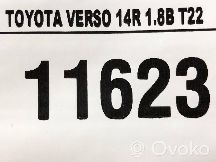 Toyota Verso A-pilarin verhoilu 