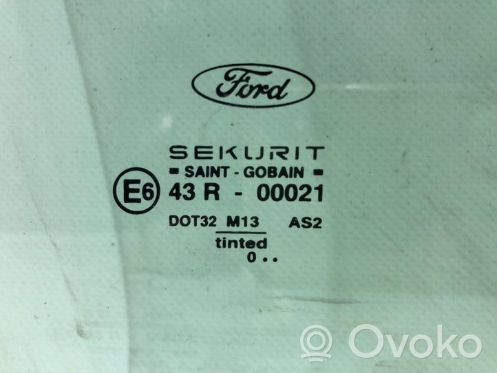 Ford Mondeo Mk III Szyba drzwi przednich 