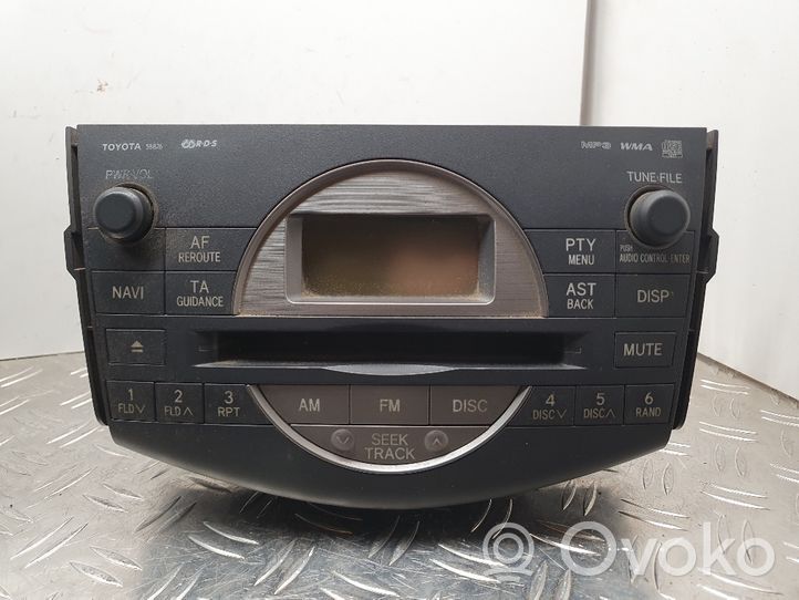 Toyota RAV 4 (XA30) Panel / Radioodtwarzacz CD/DVD/GPS 8612042140