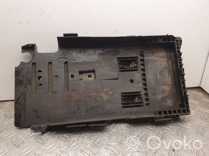 Ford Mondeo MK IV Vassoio batteria 6G9110723AF