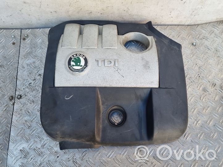 Skoda Fabia Mk1 (6Y) Couvercle cache moteur 045103925AG