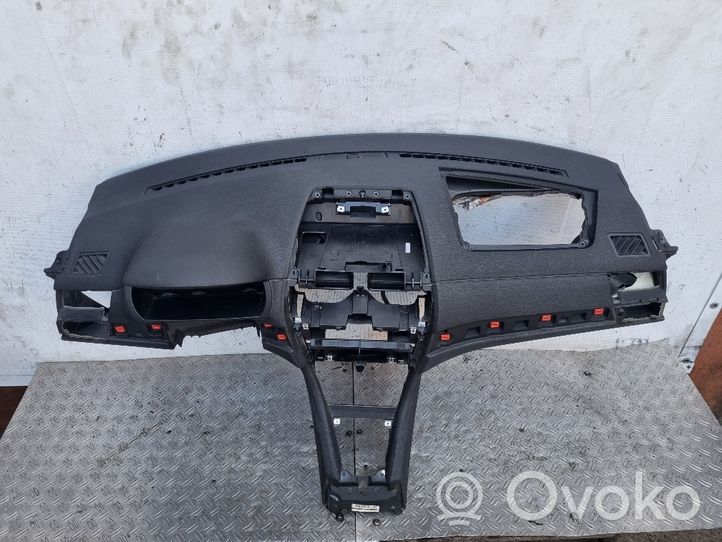 BMW X3 E83 Deska rozdzielcza 7055976