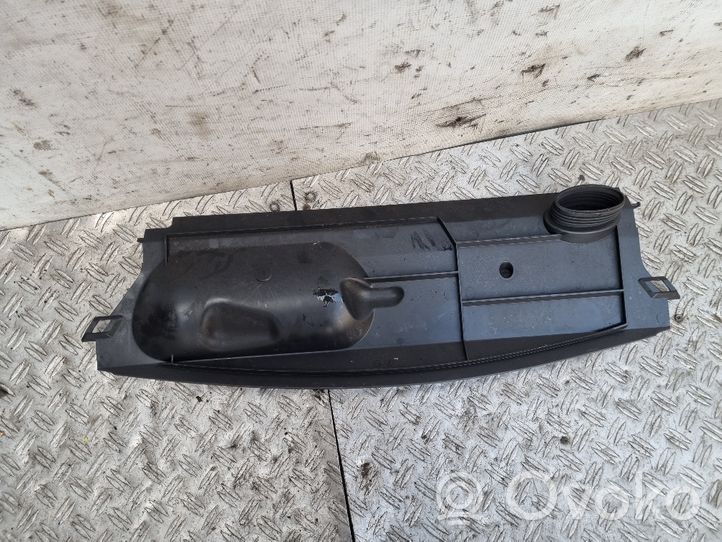 Renault Megane III Radiatoru dekoratīvā apdare 214766469R