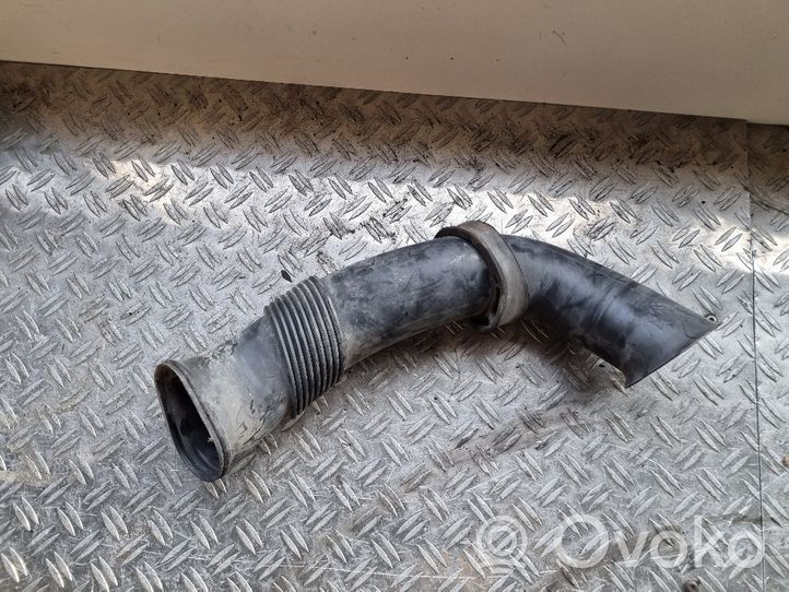 Porsche Cayenne (9PA) Parte del condotto di aspirazione dell'aria 7L5129752