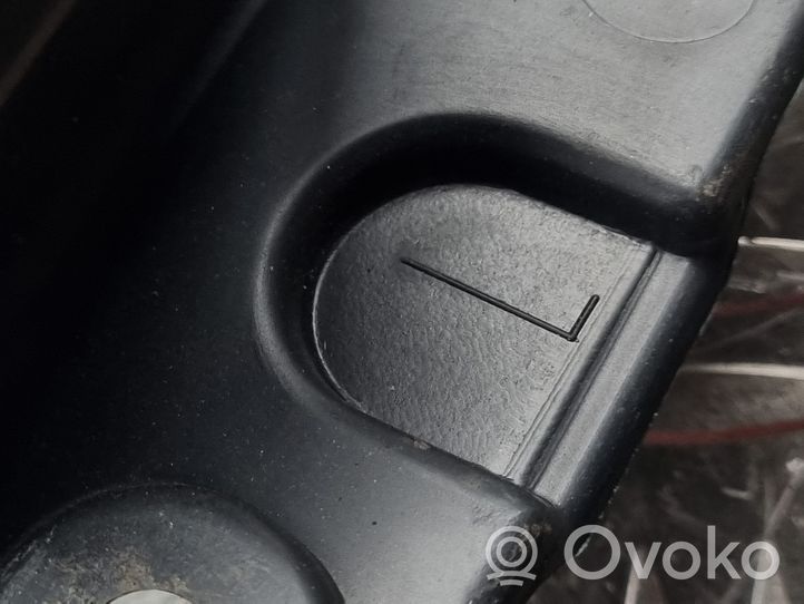 Honda CR-V Panel wykończeniowy błotnika 74207SKNE0