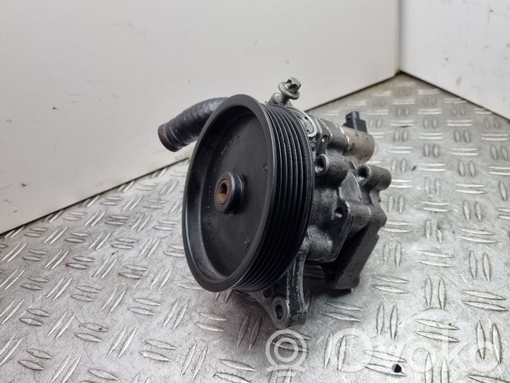 DLT26833 MercedesBenz C W204 Power steering pump A0064666801