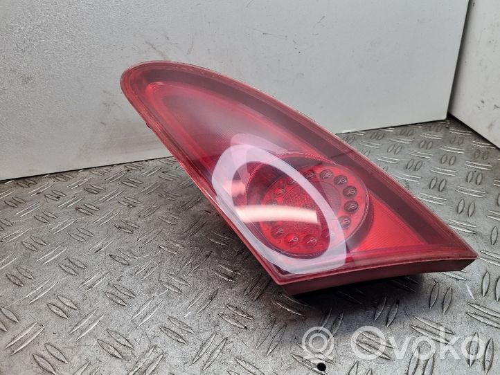 Seat Toledo III (5P) Luces portón trasero/de freno 98206400