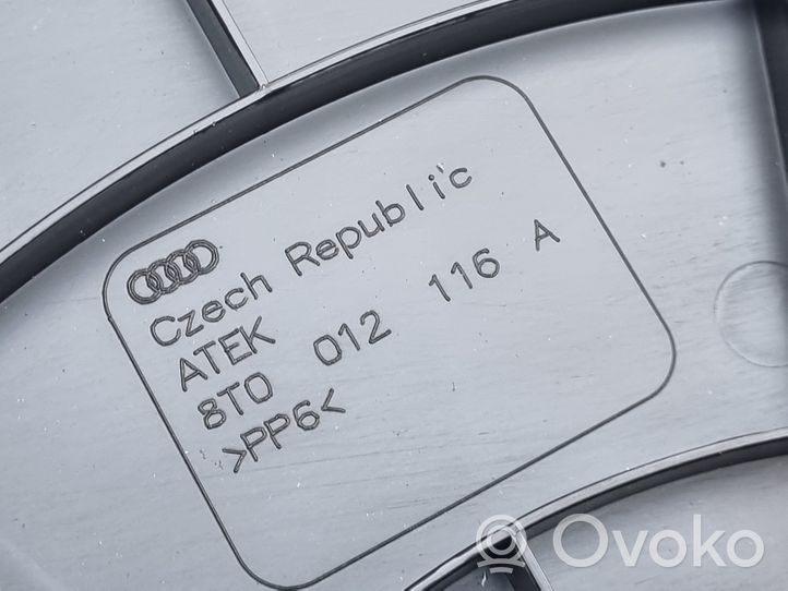 Audi A4 S4 B8 8K Akkulaatikon alustan kansi 8T0012116A