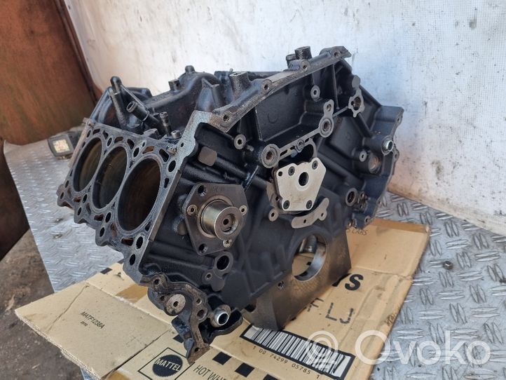 Audi Q7 4L Blok silnika 059103021AR