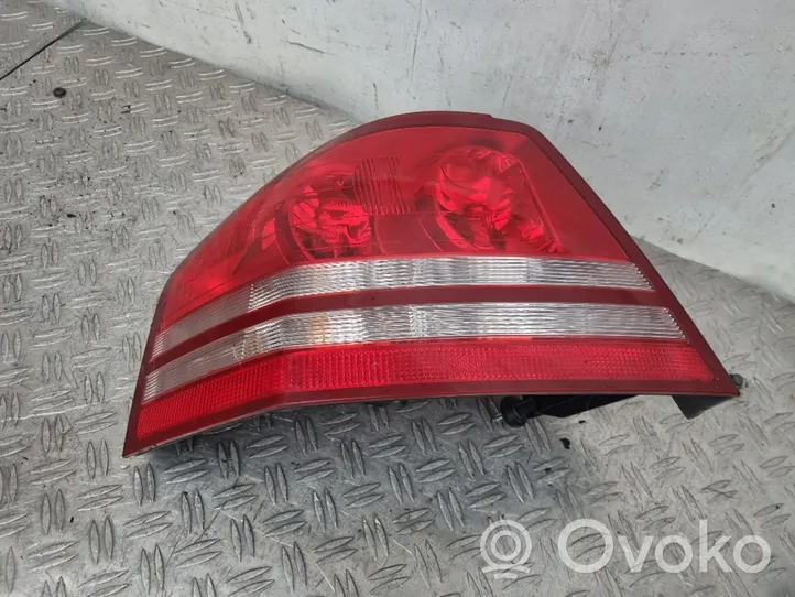 Dodge Avenger Lampa tylna 05303991AD