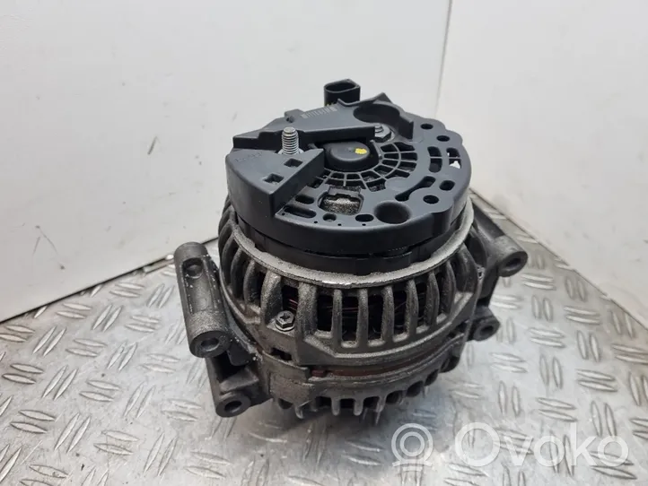 Audi A5 8T 8F Generatore/alternatore 06H903016L