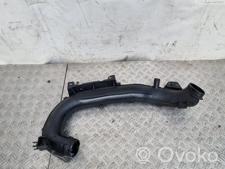 Ford Mondeo MK IV Manguera/tubo del intercooler AV619C623B