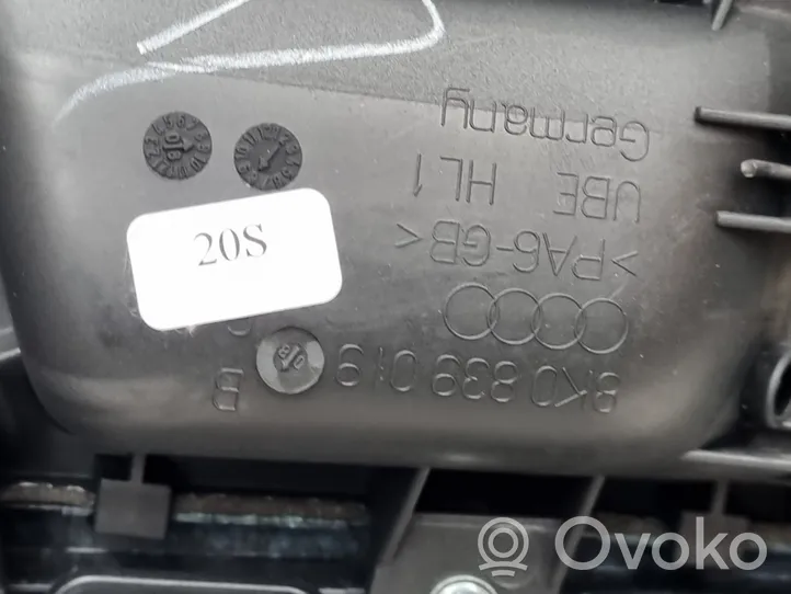 Audi A4 S4 B8 8K Apmušimas galinių durų (obšifke) 8K0867305