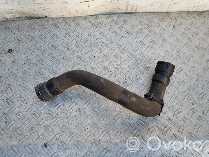 Opel Astra K Tubo flessibile del liquido di raffreddamento del motore 13479835