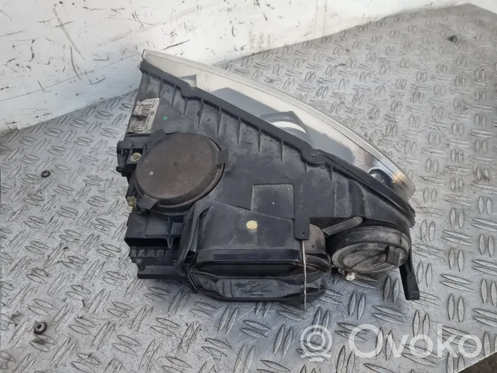 Volkswagen Touareg I Phare frontale 7L6941016BL